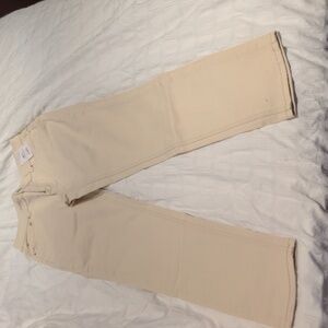 Mid rise straight jean size 8 straight leg